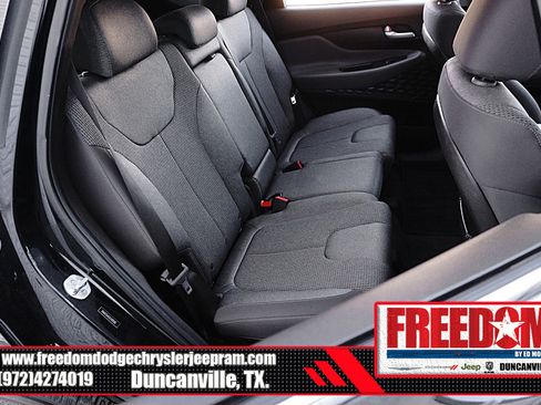 Used 2020 Hyundai Santa Fe SEL image 16
