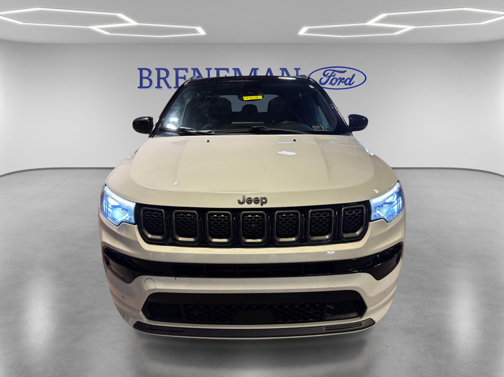 Used 2023 Jeep Compass High Altitude w/ Driver Assist Group I AWD/4WD image 2