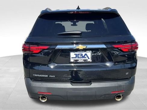 Used 2023 Chevrolet Traverse LT image 24