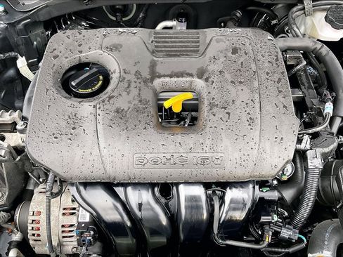 Used 2023 Kia Forte LXS image 35