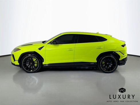 Used 2024 Lamborghini Urus S AWD/4WD image 9