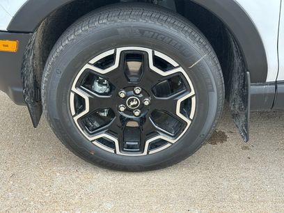 New 2026 Ford Bronco Sport Outer Banks w/ Outer Banks Tech Package+