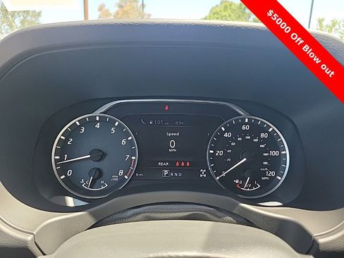 New 2025 Nissan Frontier SV w/ SV Convenience Package AWD/4WD image 31