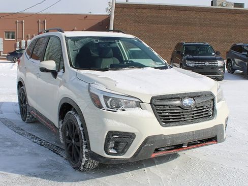 Used 2019 Subaru Forester Sport image 4