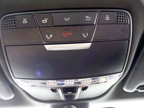 Used 2018 Mercedes-Benz C 300 Sedan w/ Premium Package image 35