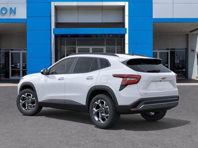 New 2026 Chevrolet Trax LT w/ Sunroof Package