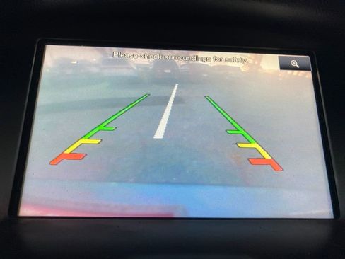 Used 2013 Ford Focus Titanium w/ Titanium Handling Pkg image 21