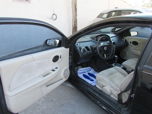 Used 2006 Saturn ION Level 3 w/ Travel Pkg image 9