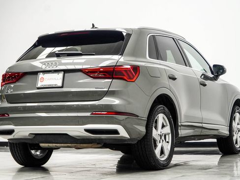 Used 2019 Audi Q3 2.0T Premium w/ Convenience Package AWD/4WD image 13