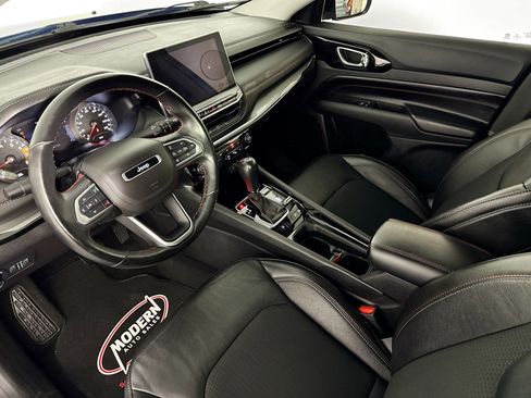 Used 2022 Jeep Compass Trailhawk w/ Trailhawk Convenience Group image 5