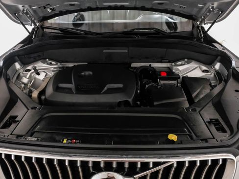 Used 2020 Volvo XC90 T5 Momentum w/ Protection Package Premier FWD image 52