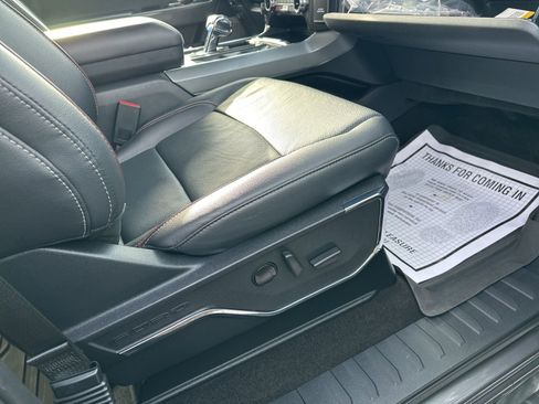 Used 2022 Ford F150 Lariat image 25