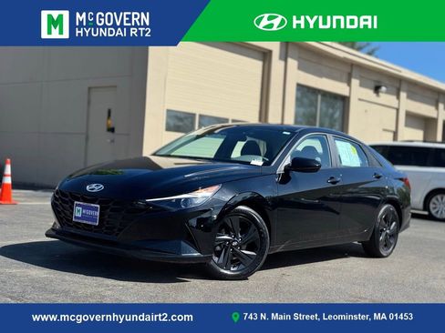 Certified 2023 Hyundai Elantra SEL w/ Cargo Package FWD image 1