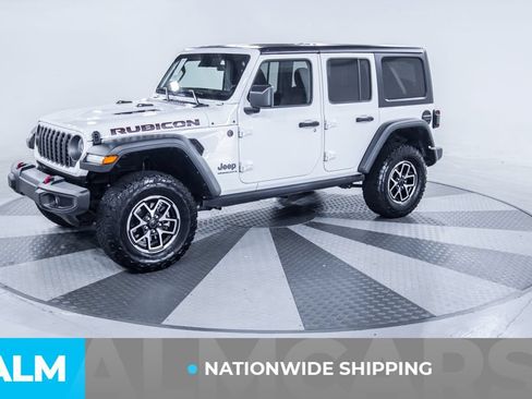 Used 2025 Jeep Wrangler Unlimited Rubicon AWD/4WD image 2