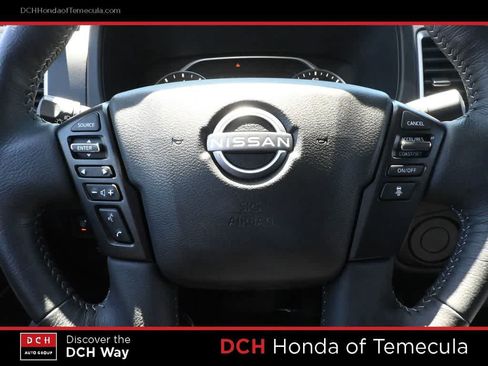 Used 2022 Nissan Frontier SV RWD image 8