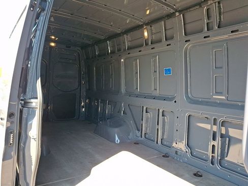 Used 2024 Mercedes-Benz Sprinter 3500 w/ Acoustic Package image 10