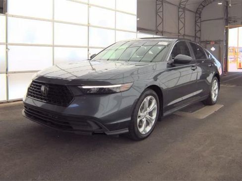 Used 2024 Honda Accord LX image 2