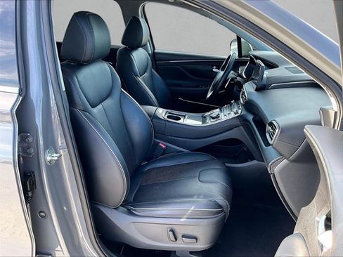 Used 2022 Hyundai Santa Fe SEL w/ Convenience + Premium Package FWD image 9