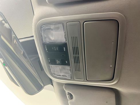 Used 2022 Honda Pilot EX-L image 13