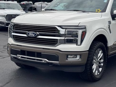 Used 2025 Ford F150 King Ranch w/ FX4 Off-Road Package AWD/4WD image 43