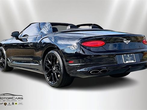 Used 2023 Bentley Continental GT V8 image 11