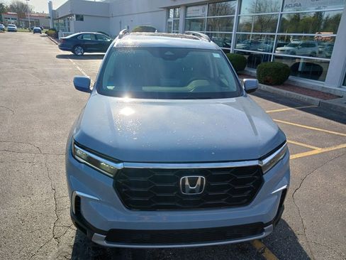 Used 2024 Honda Pilot Elite image 2