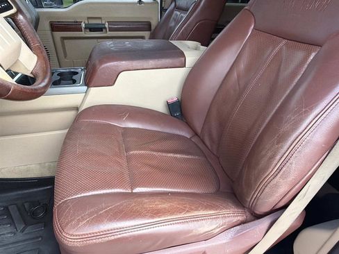 Used 2011 Ford F250 King Ranch w/ King Ranch w/Chrome Pkg AWD/4WD image 12