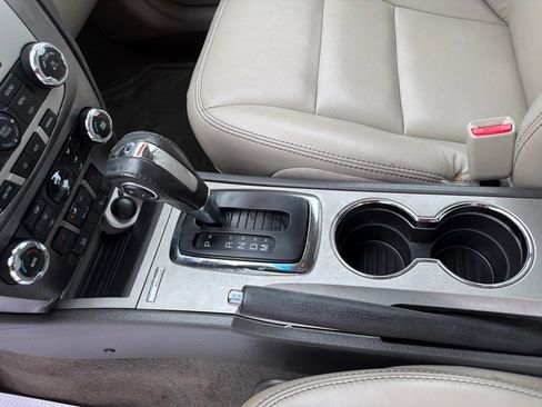 Used 2011 Ford Fusion SEL FWD image 15