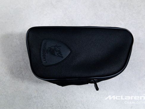 Used 2025 Lamborghini Revuelto AWD/4WD image 23