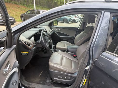 Used 2017 Hyundai Santa Fe SE w/ SE Premium Package 02 image 17