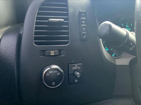 Used 2012 Chevrolet Silverado 1500 LT image 31