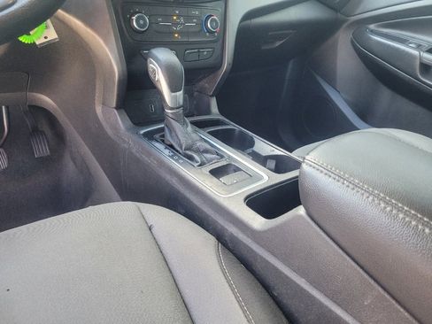 Used 2019 Ford Escape S image 26