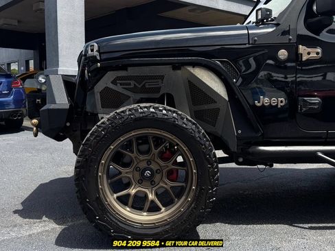 Used 2019 Jeep Wrangler Sport AWD/4WD image 16