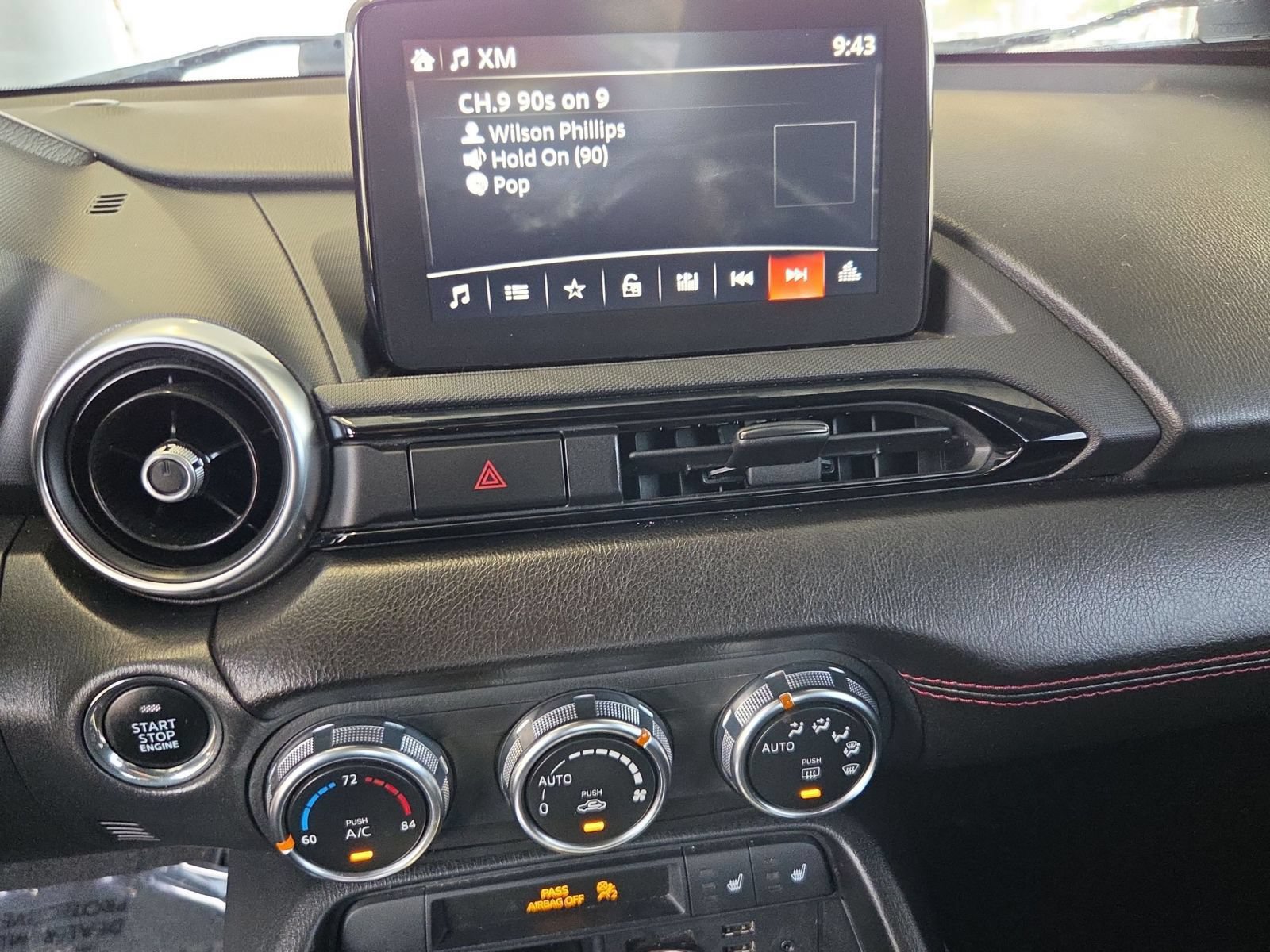 Used 2018 MAZDA MX-5 Miata Grand Touring RWD image 19