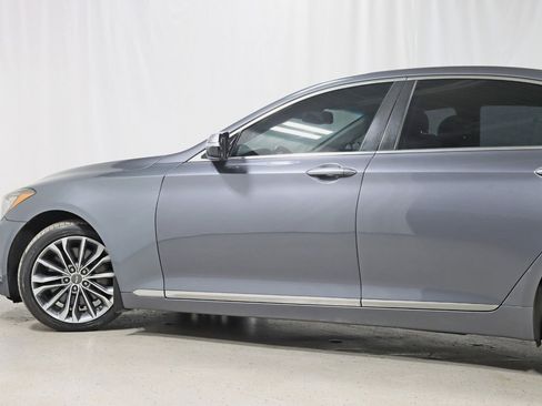 Used 2015 Hyundai Genesis 3.8 w/ Option Group 03 image 11
