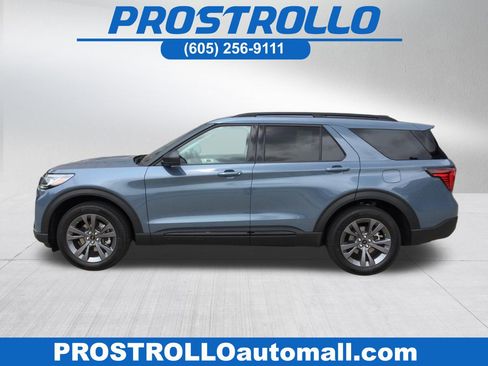 New 2026 Ford Explorer Active AWD/4WD image 1