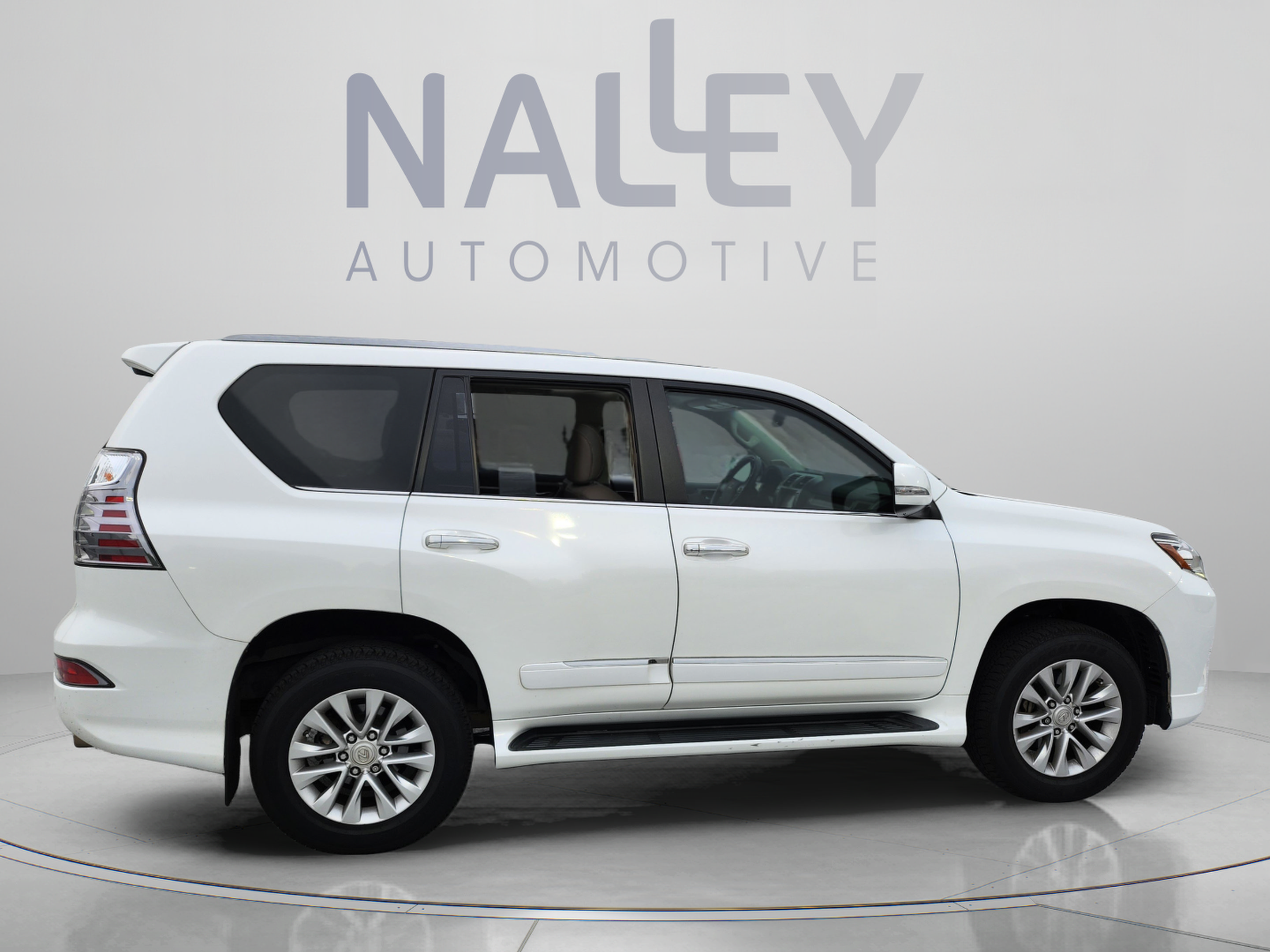 Used 2018 Lexus GX 460 Premium AWD/4WD image 6