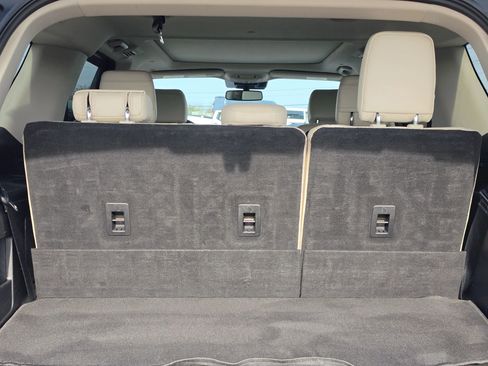 Used 2018 Ford Expedition Platinum image 15