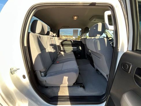 Used 2010 Toyota Tundra Grade image 29