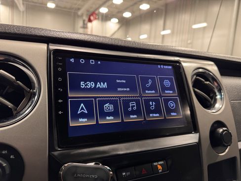 Used 2012 Ford F150 XLT w/ XLT Chrome Pkg image 5