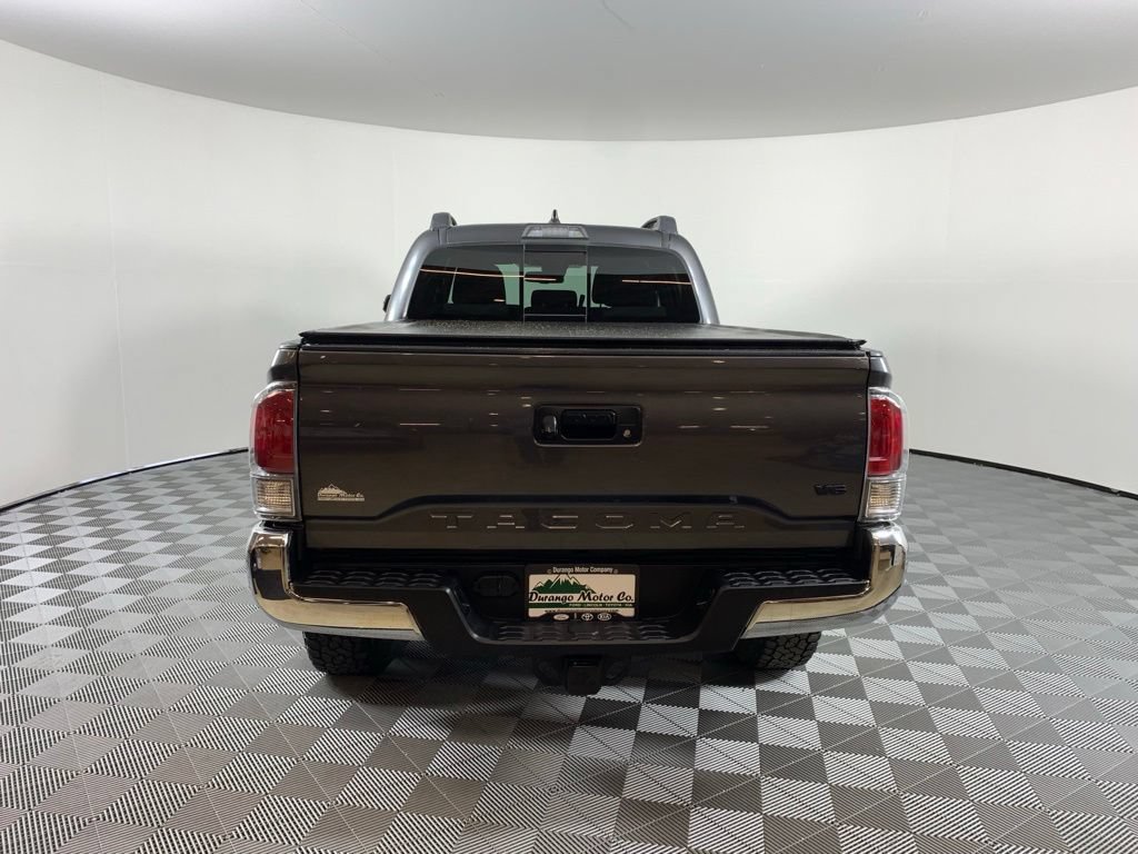 Certified 2021 Toyota Tacoma TRD Off-Road AWD/4WD image 10