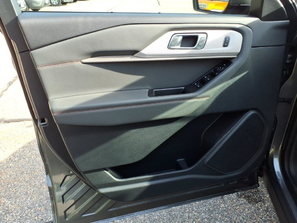 New 2027 Ford Explorer Active w/ Active Comfort Package AWD/4WD image 19