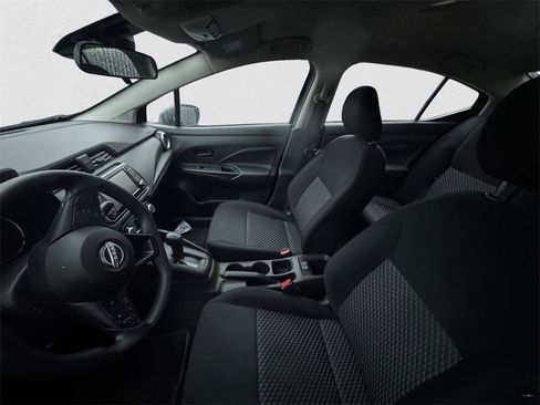 Used 2023 Nissan Versa S w/ S Plus Package image 6