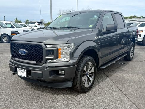 Used 2019 Ford F150 XL w/ Equipment Group 101A Mid AWD/4WD image 3