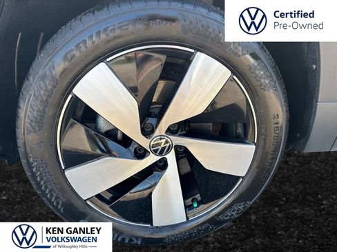 Certified 2024 Volkswagen Taos S AWD/4WD image 9