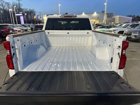 Used 2025 Chevrolet Silverado 1500 RST AWD/4WD image 22