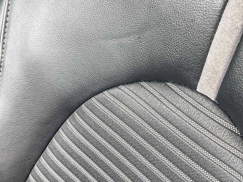 Used 2020 Toyota Camry SE image 24