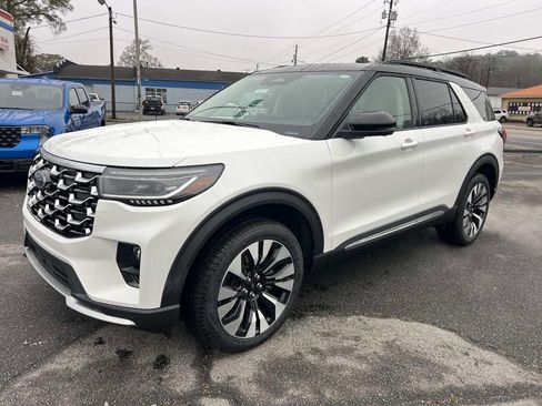 New 2026 Ford Explorer Platinum w/ LUX Leather Package image 3