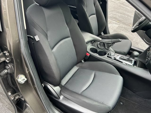Used 2015 MAZDA MAZDA3 i Sport FWD image 26