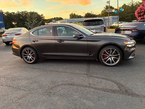 Used 2025 Genesis G70 2.5T AWD/4WD image 8